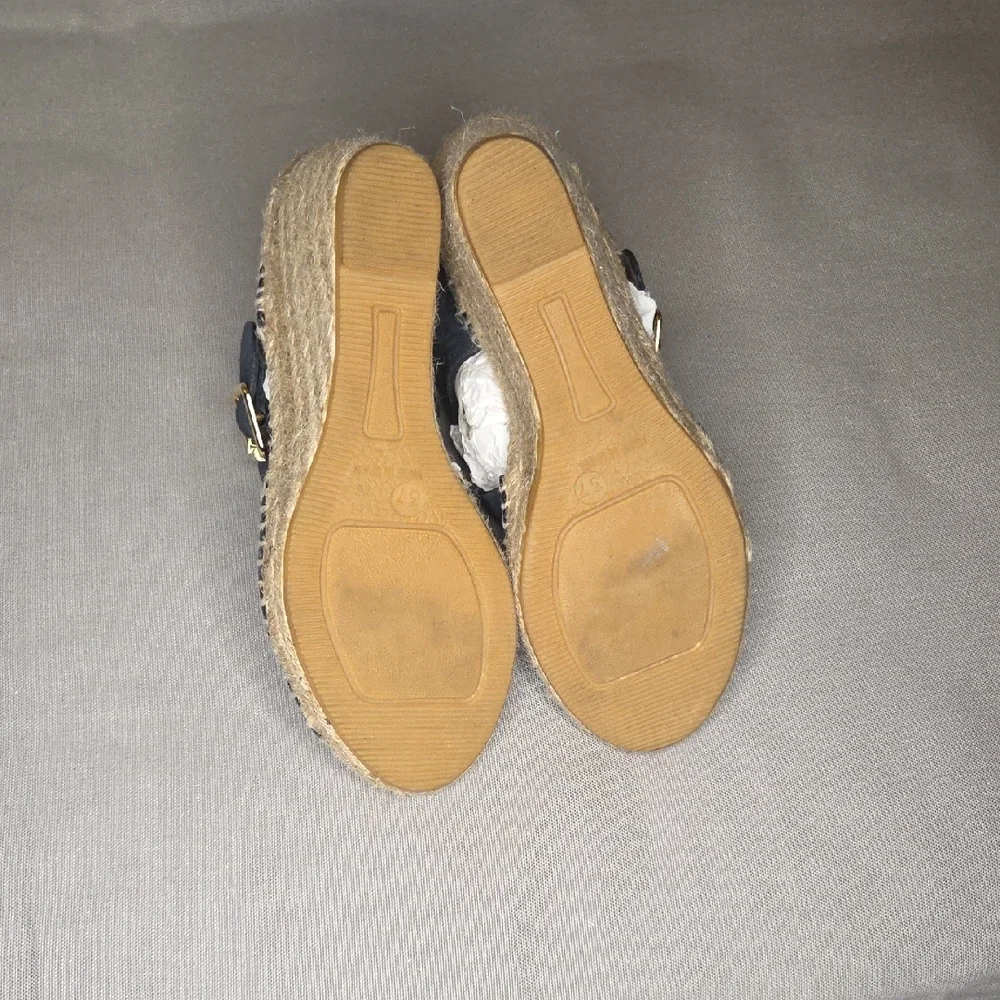 Bettye Muller Dawn Navy Espadrille Sandals